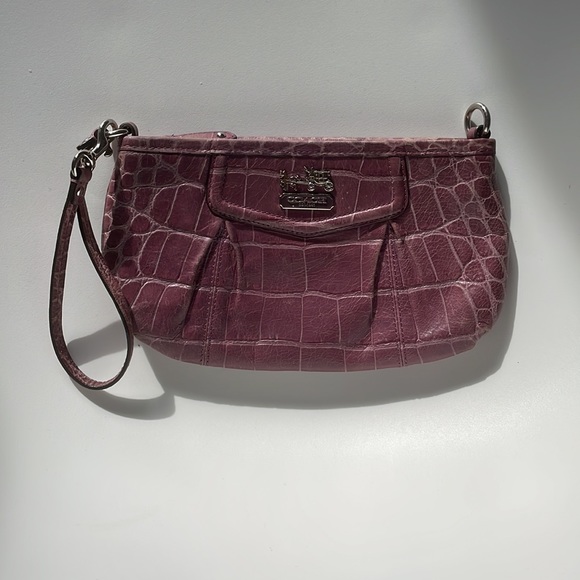 Purple Coach Wristlet/Mini Handbag - Picture 2 of 13